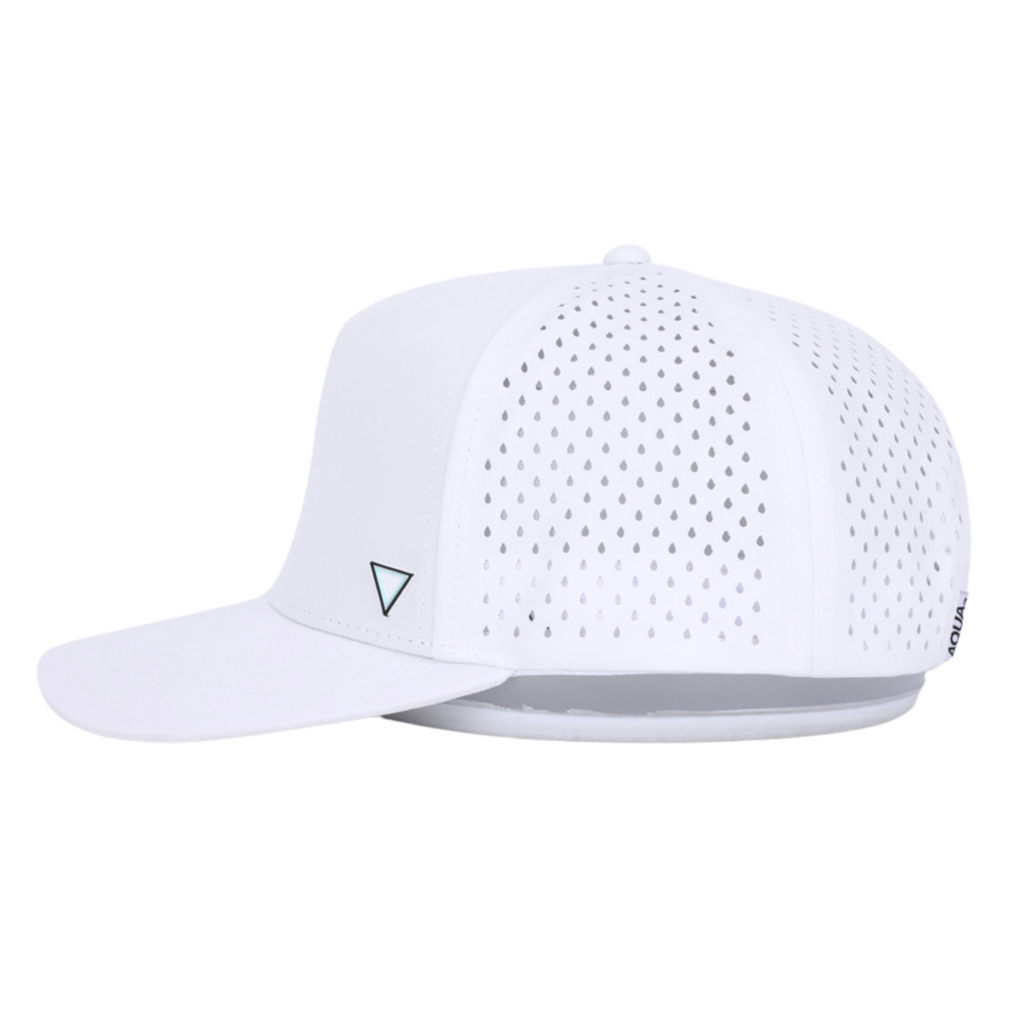 WATER-REPELLENT TRUCKER HAT